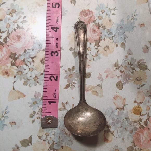 Vintage 1835 R. Wallance Ornate Nostalgic Soup Spoon Carlton - Picture 12 of 12
